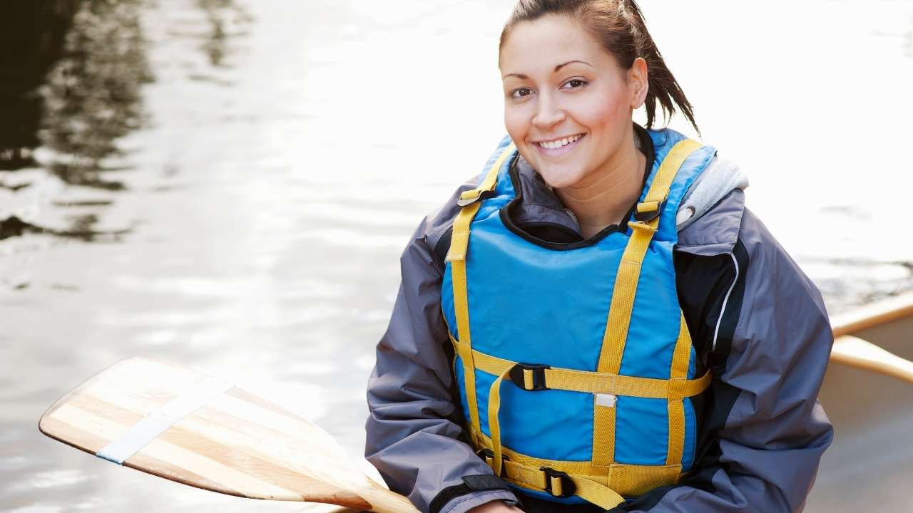 How to Paddle a Canoe Alone
