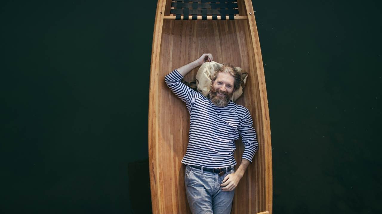 Tips to Sleep in A Canoe