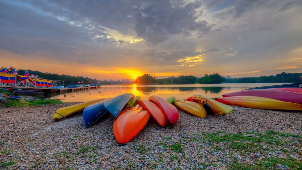 Colorful kayaks on the lakeside