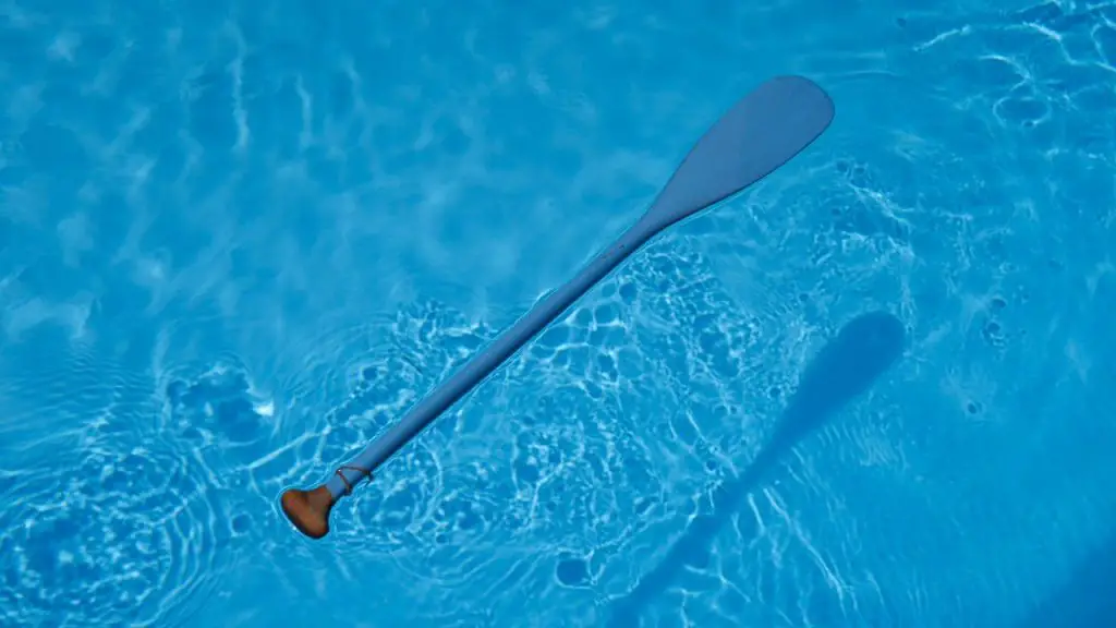 a light-weight paddle